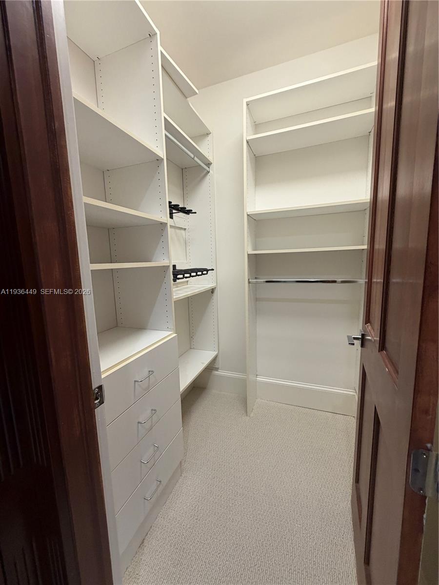 CUTLER OAKS ESTATES - Residential