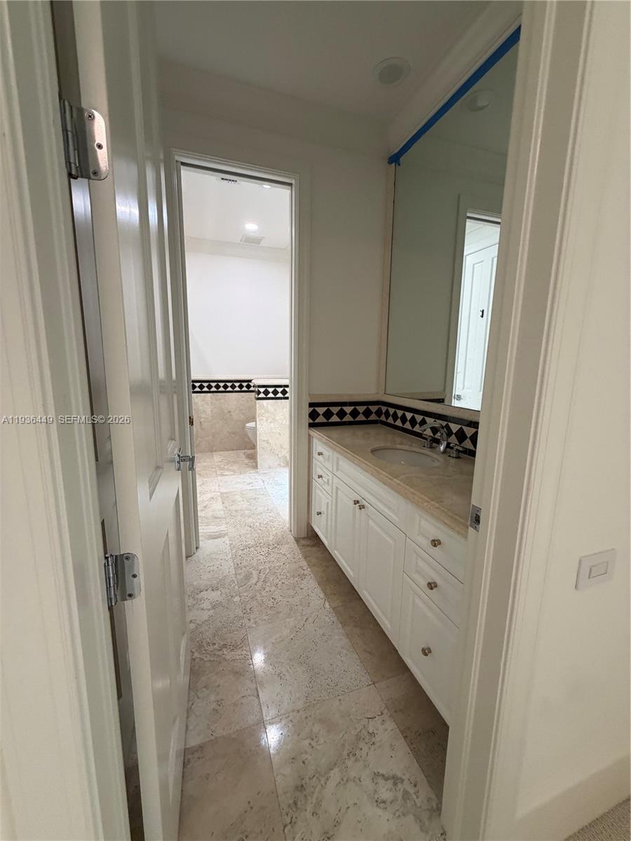 CUTLER OAKS ESTATES - Residential