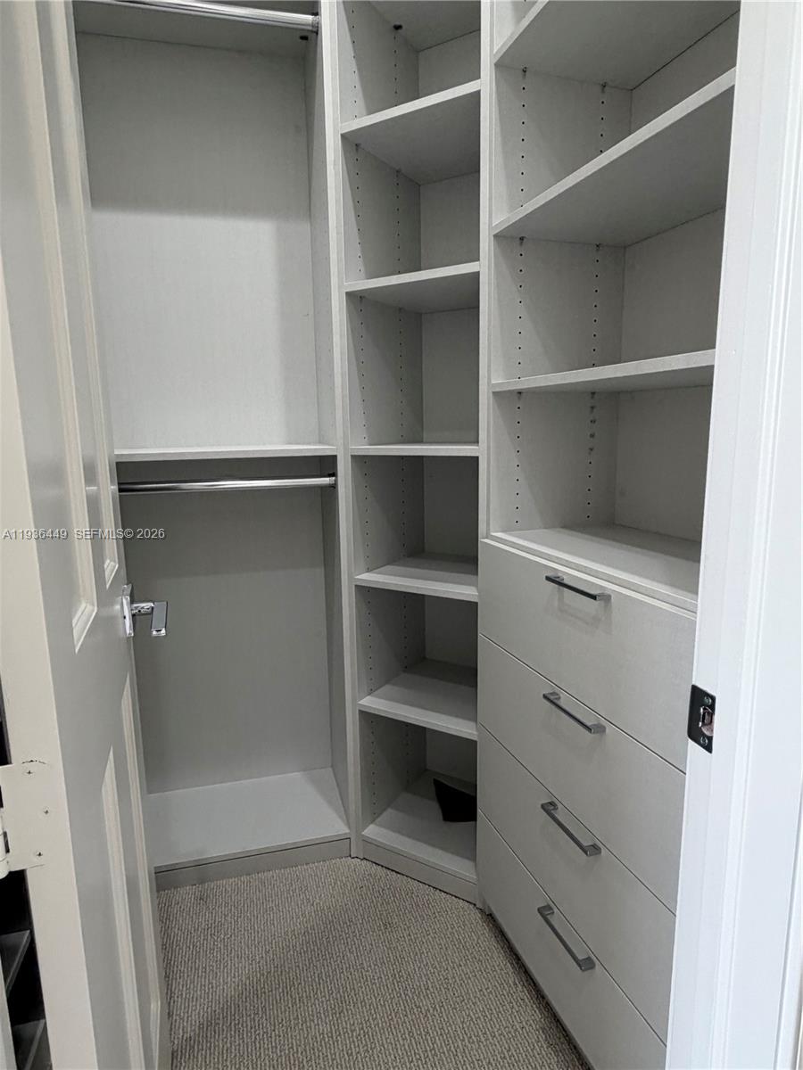 CUTLER OAKS ESTATES - Residential