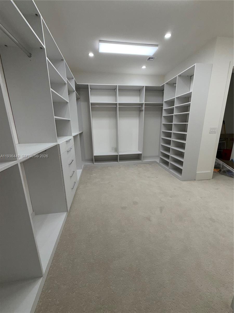 CUTLER OAKS ESTATES - Residential