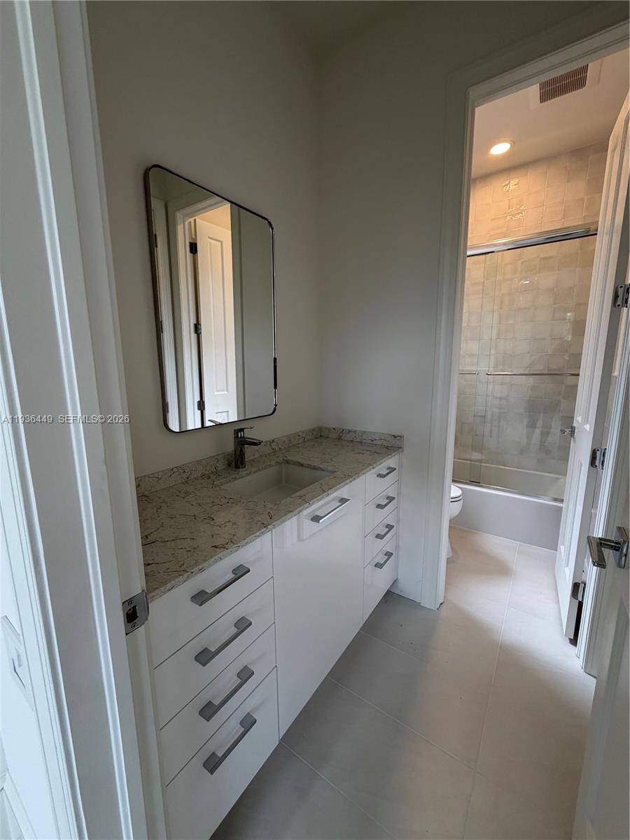 CUTLER OAKS ESTATES - Residential