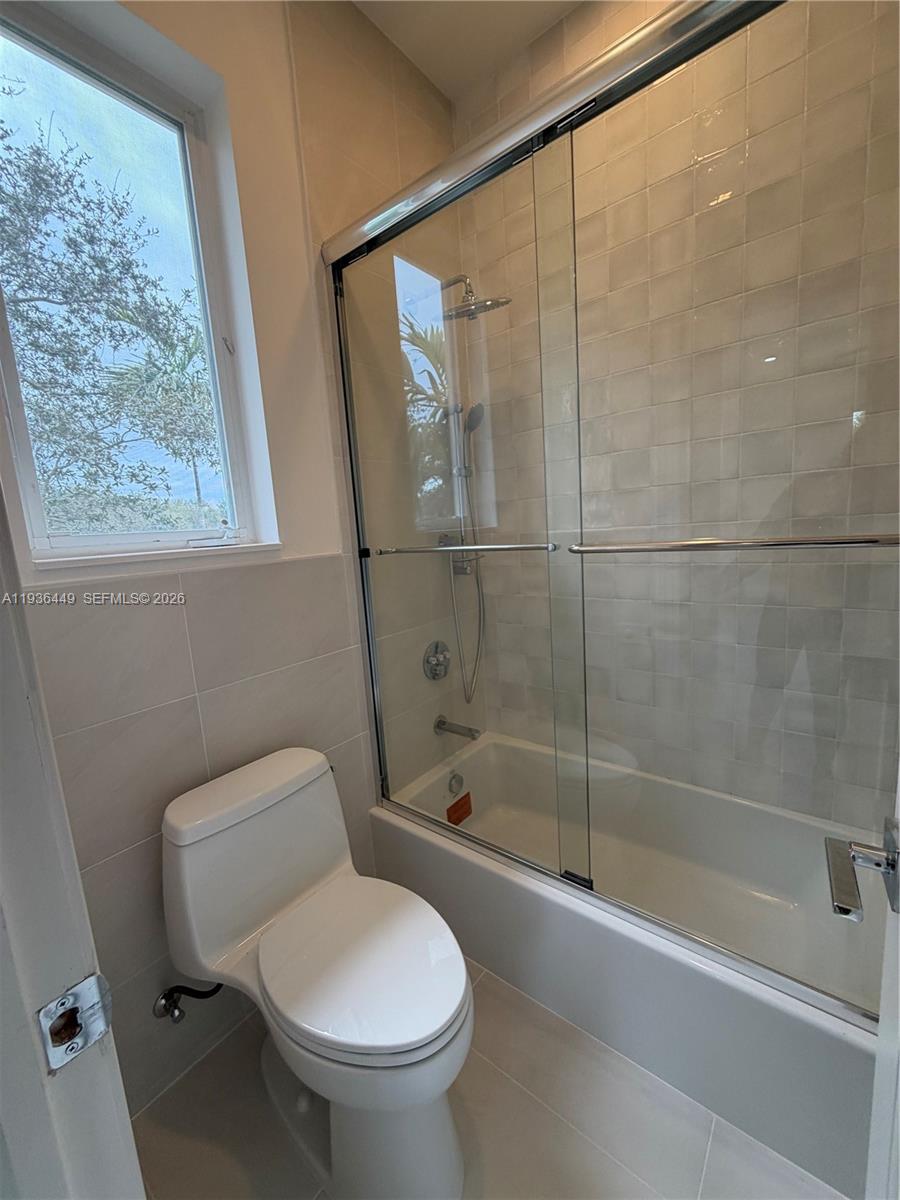 CUTLER OAKS ESTATES - Residential