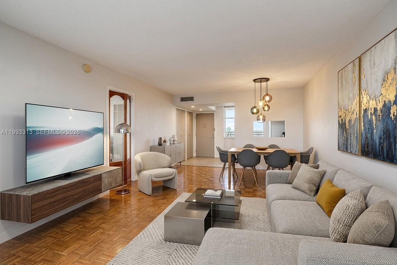 POINT EAST SEC 4 CONDO - Residential