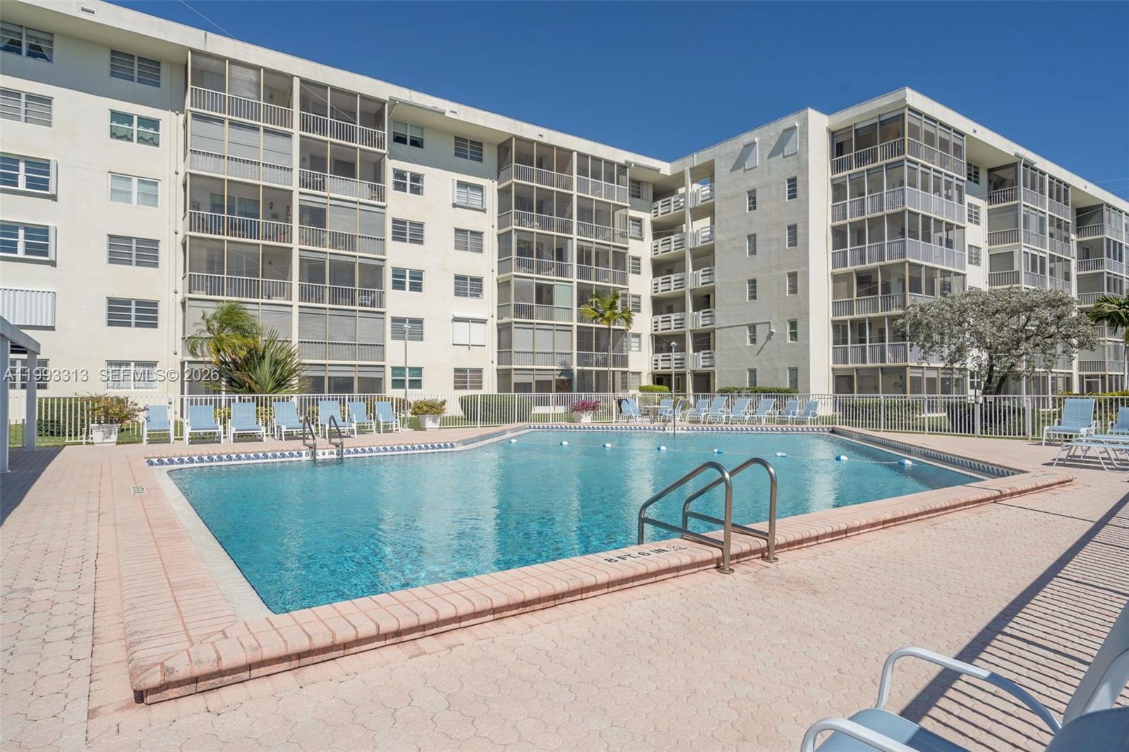 POINT EAST SEC 4 CONDO - Residential