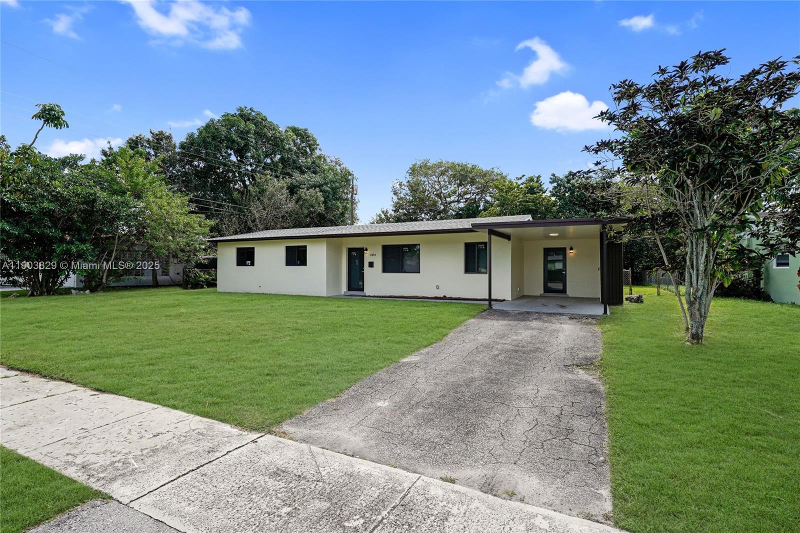 BREEZESWEPT PARK ESTATES - Residential Lease