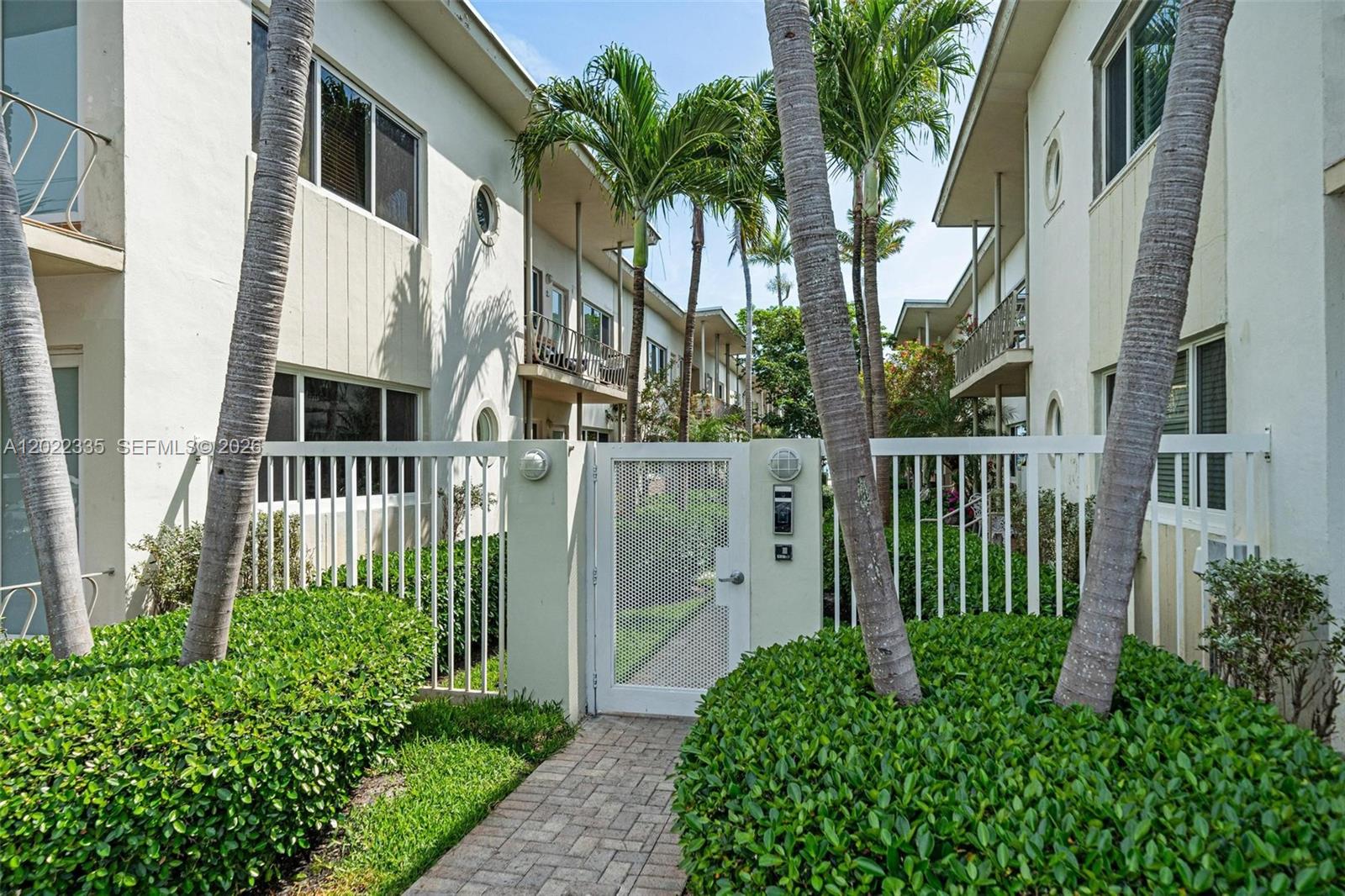 SANDPIPER VILLAS CO-OP - Residential
