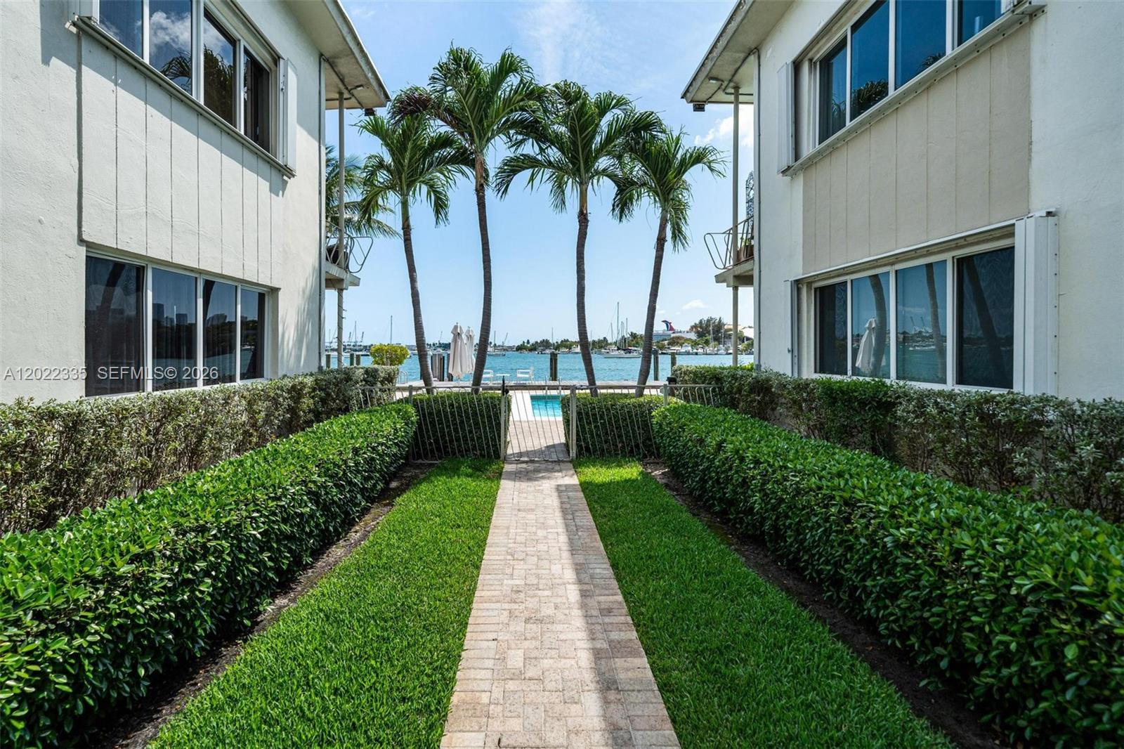 SANDPIPER VILLAS CO-OP - Residential