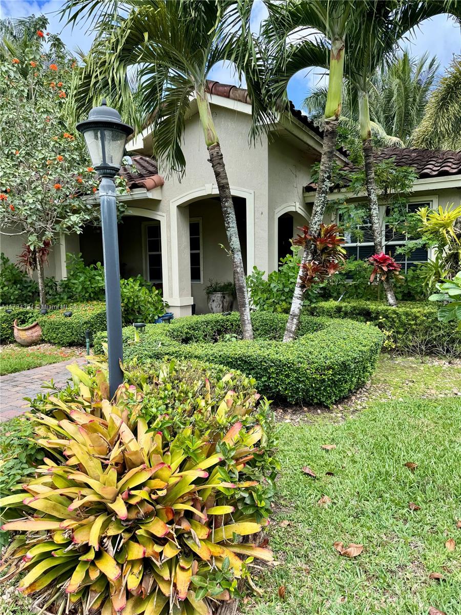Property for Sale at 2101 Nw 15th Ter, Homestead, Miami-Dade County, Florida - Bedrooms: 4 
Bathrooms: 2  - $765,000