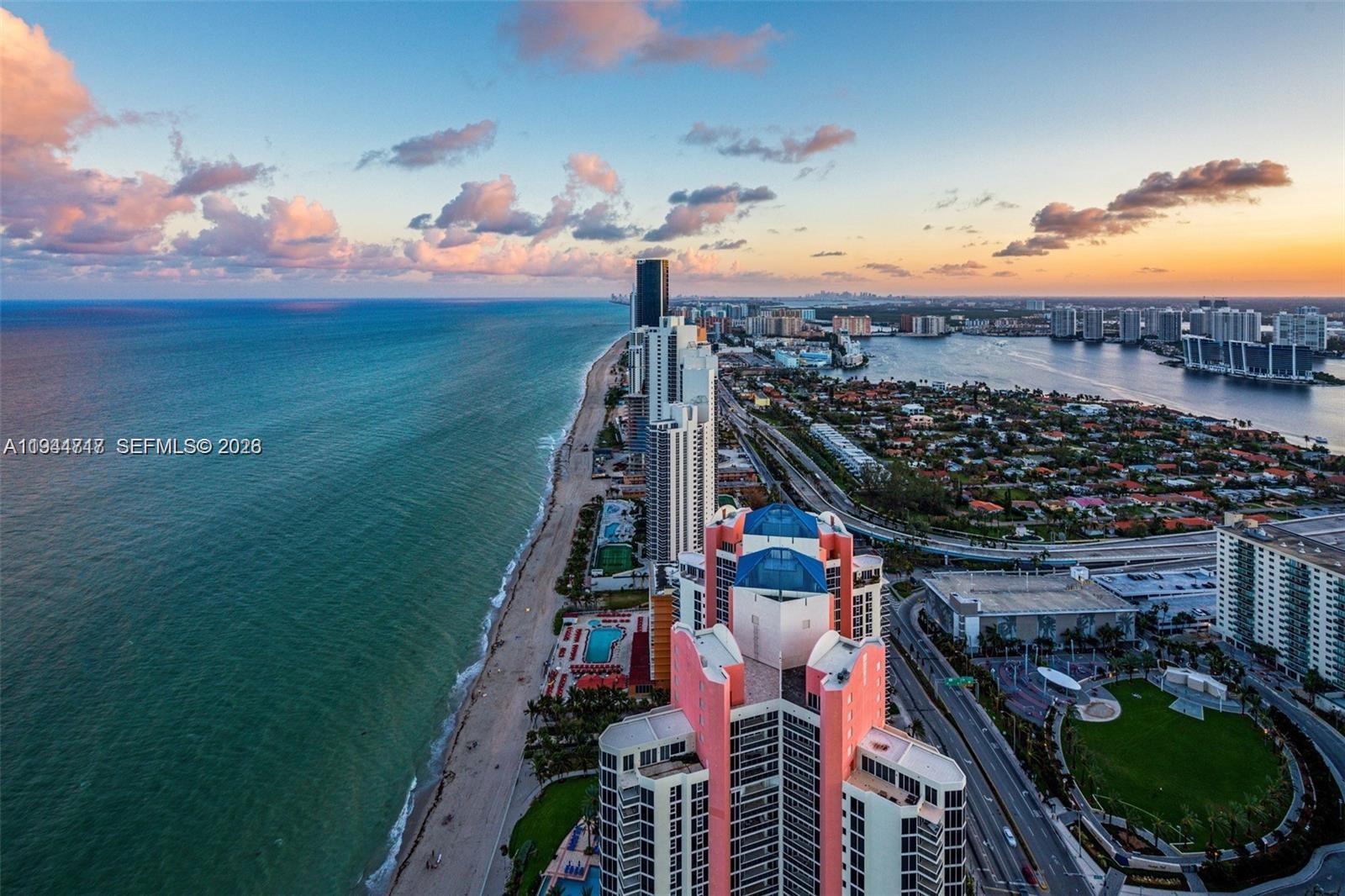 19575 Collins Ave 12