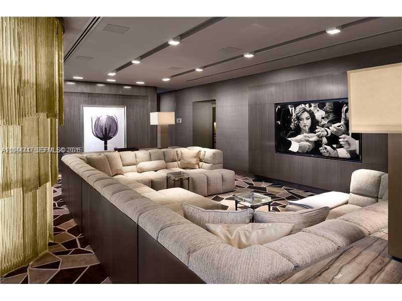 REGALIA CONDO - Residential