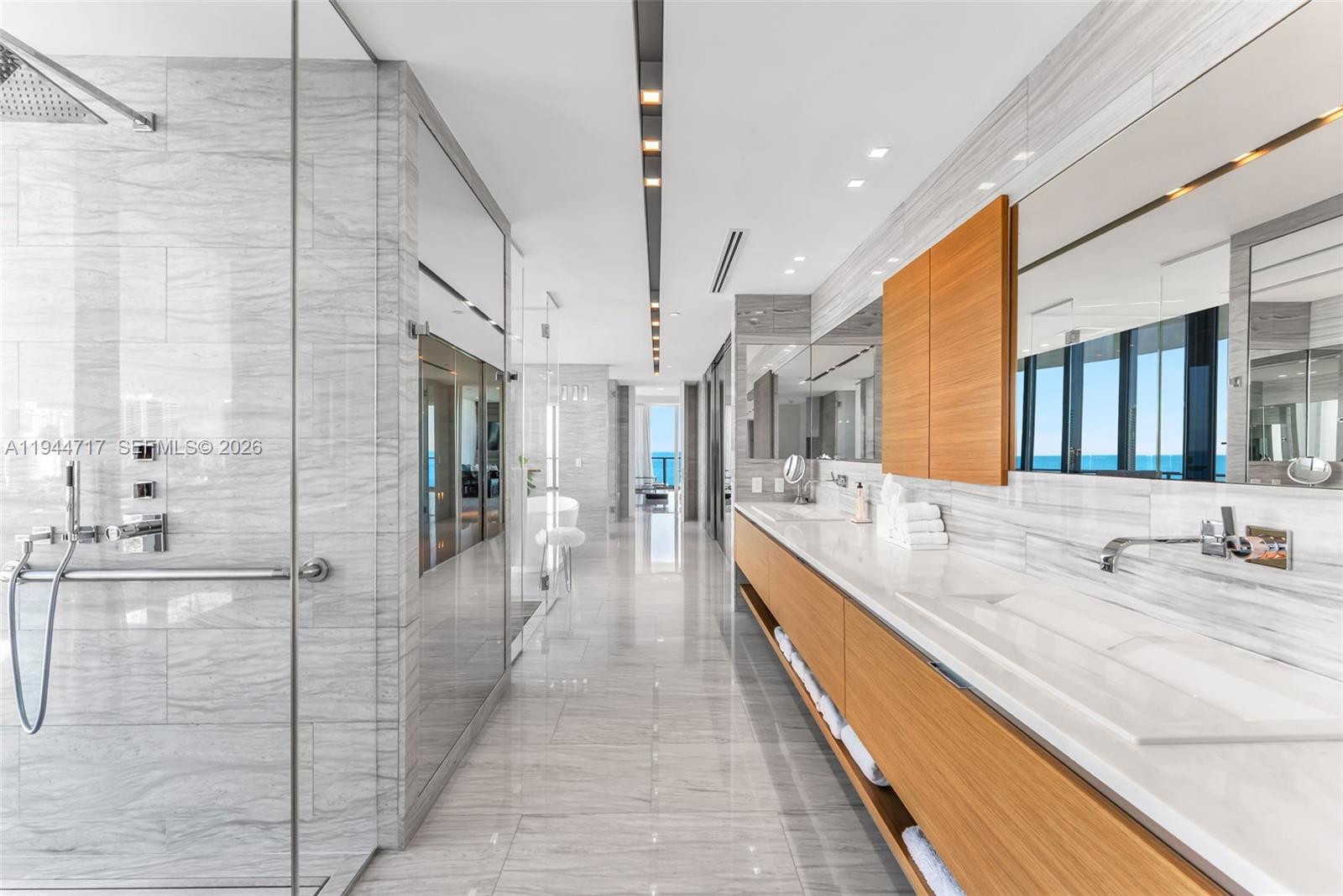 REGALIA CONDO - Residential