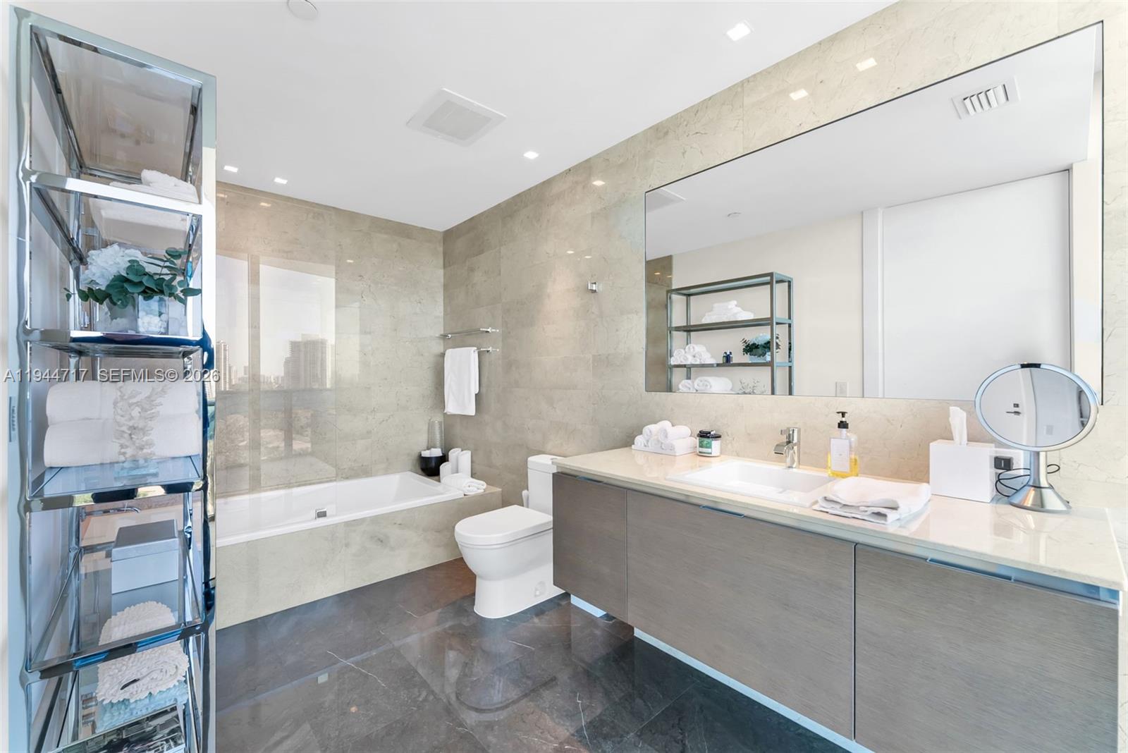 REGALIA CONDO - Residential