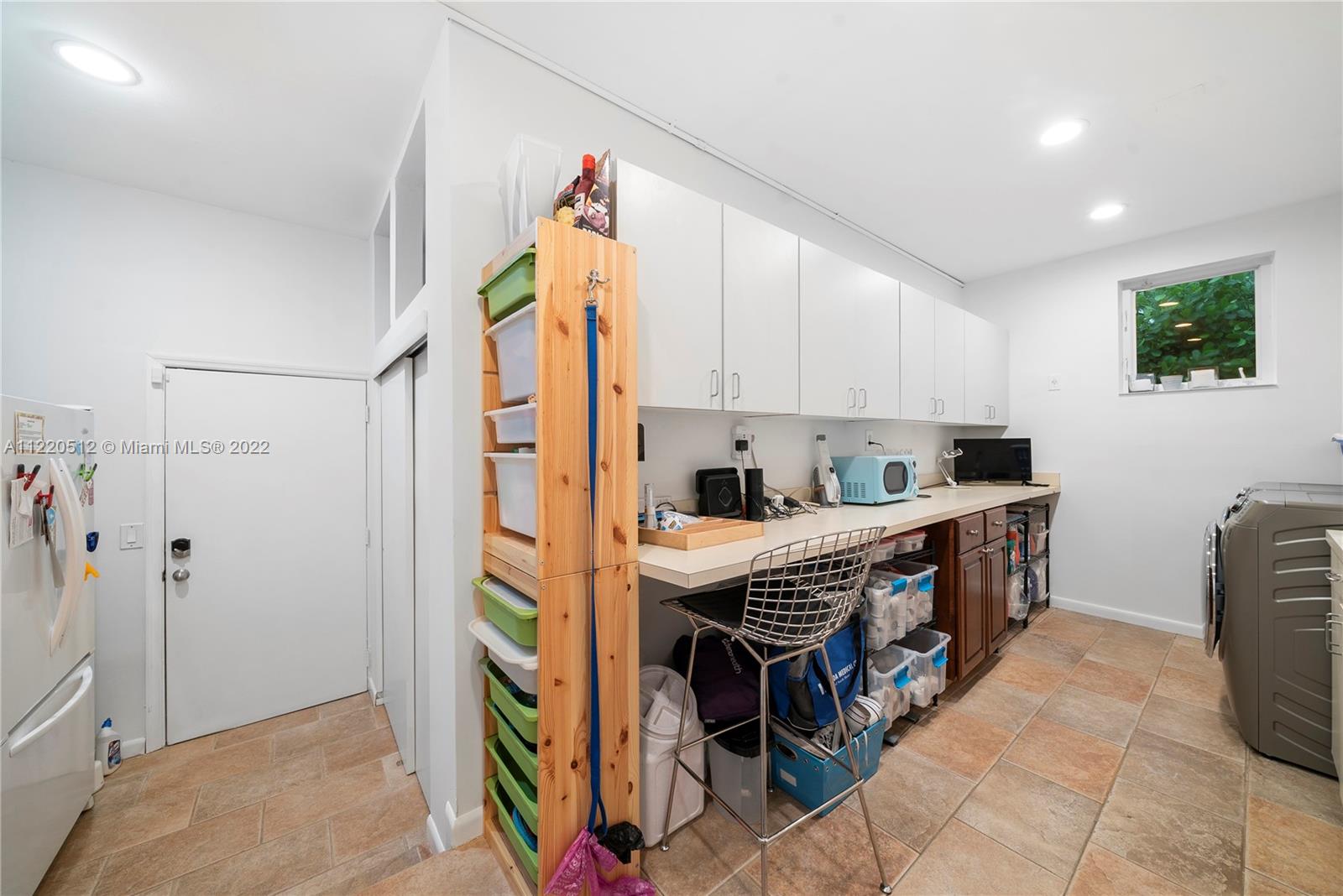 SUNSET ISLANDS-ISLAND NO - Residential