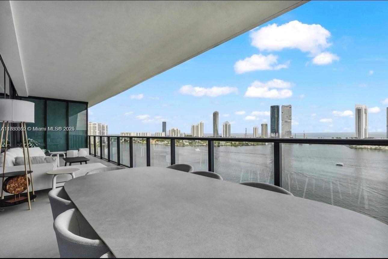 PRIVE CONDO - Residential Lease