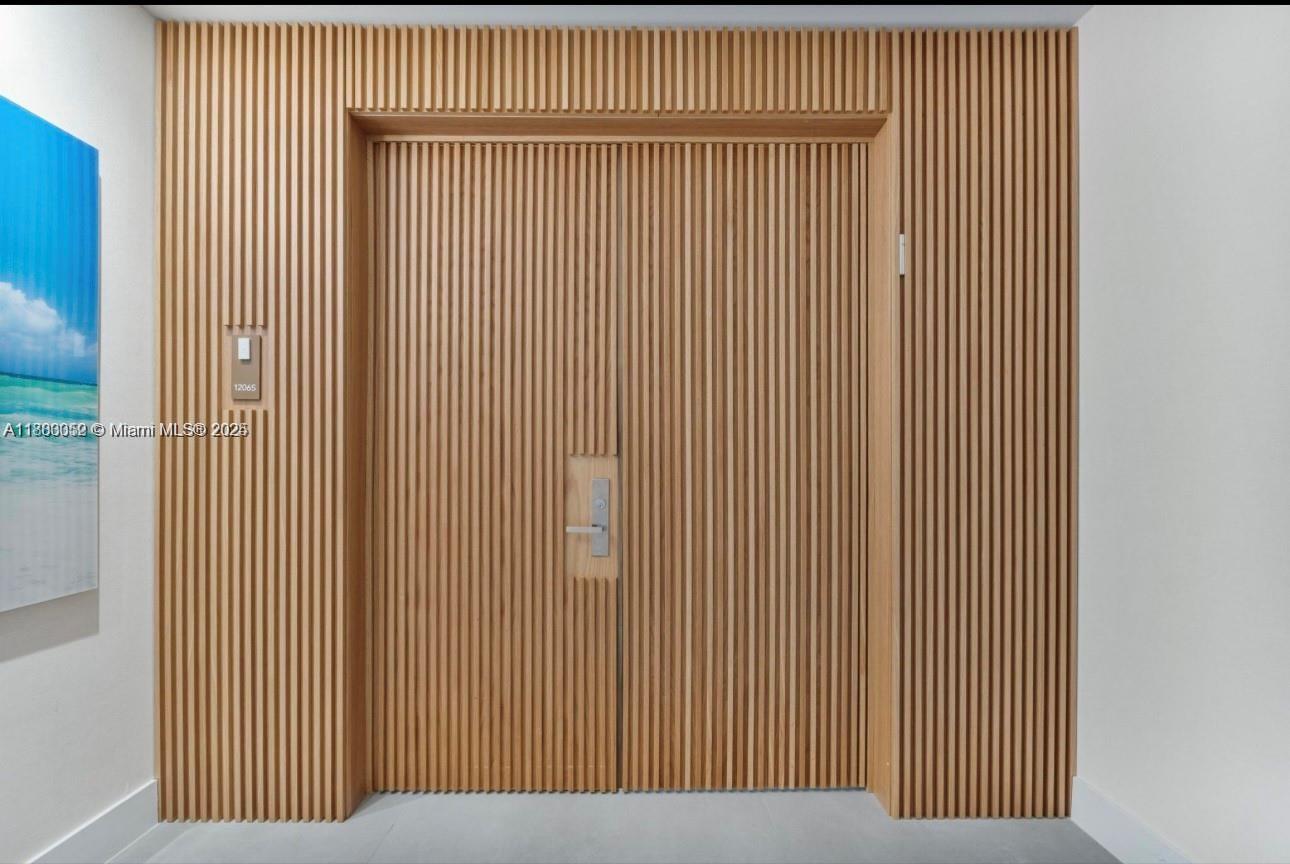 PRIVE CONDO - Residential Lease