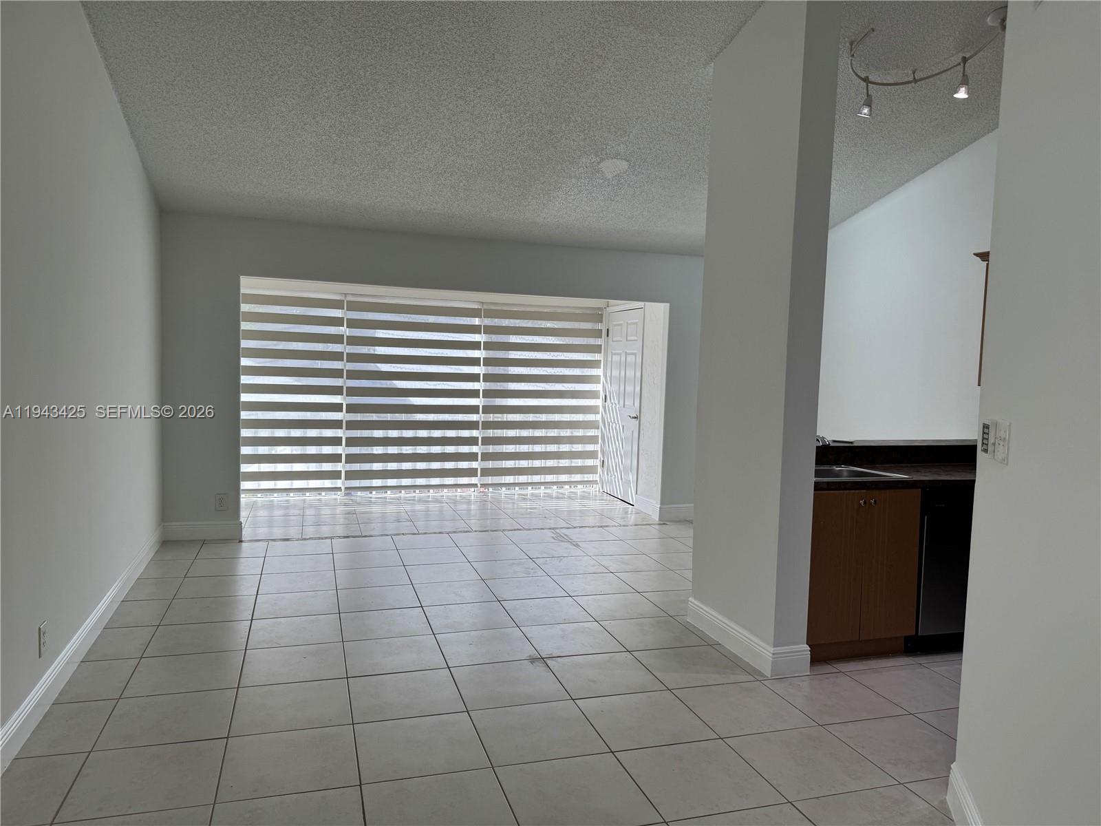 PARC VISTA CONDO - Residential Lease