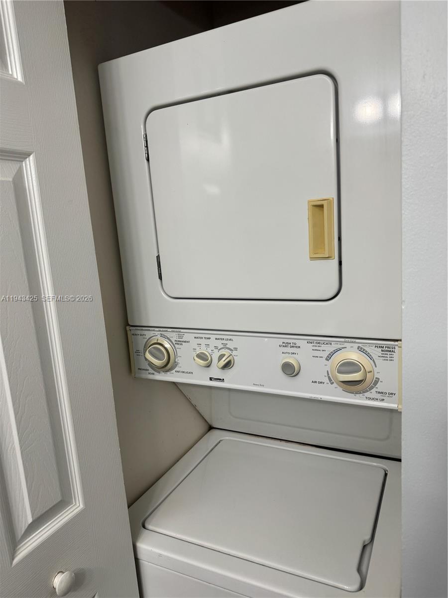 PARC VISTA CONDO - Residential Lease