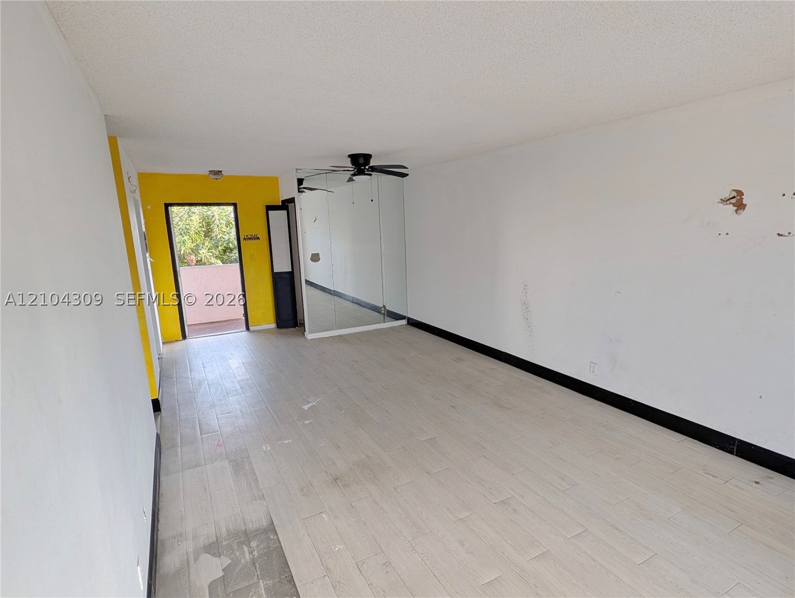 3201 NE 14th St Cswy 408