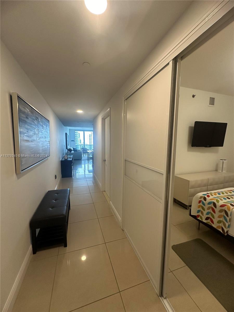 Beach Club T2 - Residential Lease