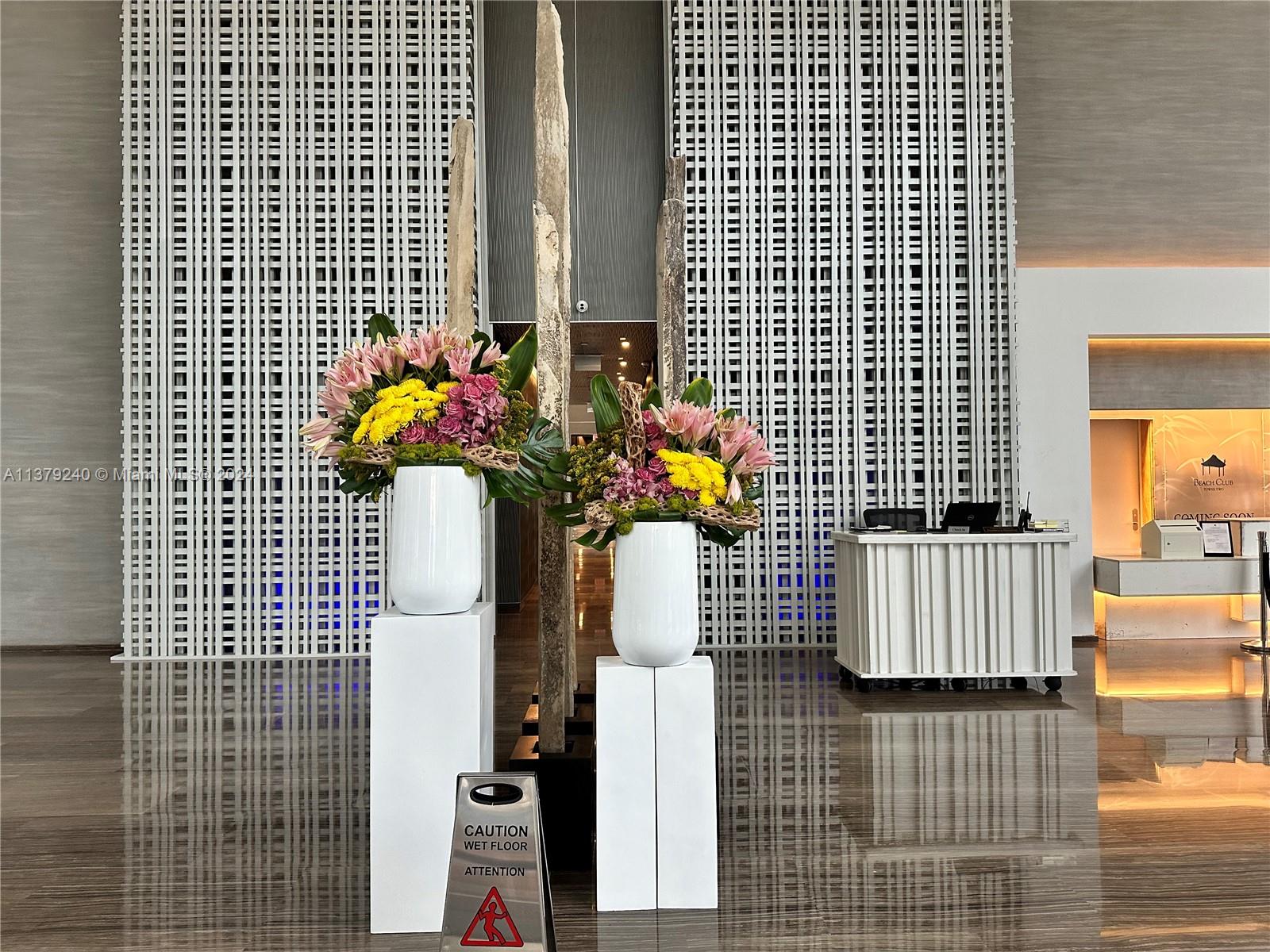 Beach Club T2 - Residential Lease