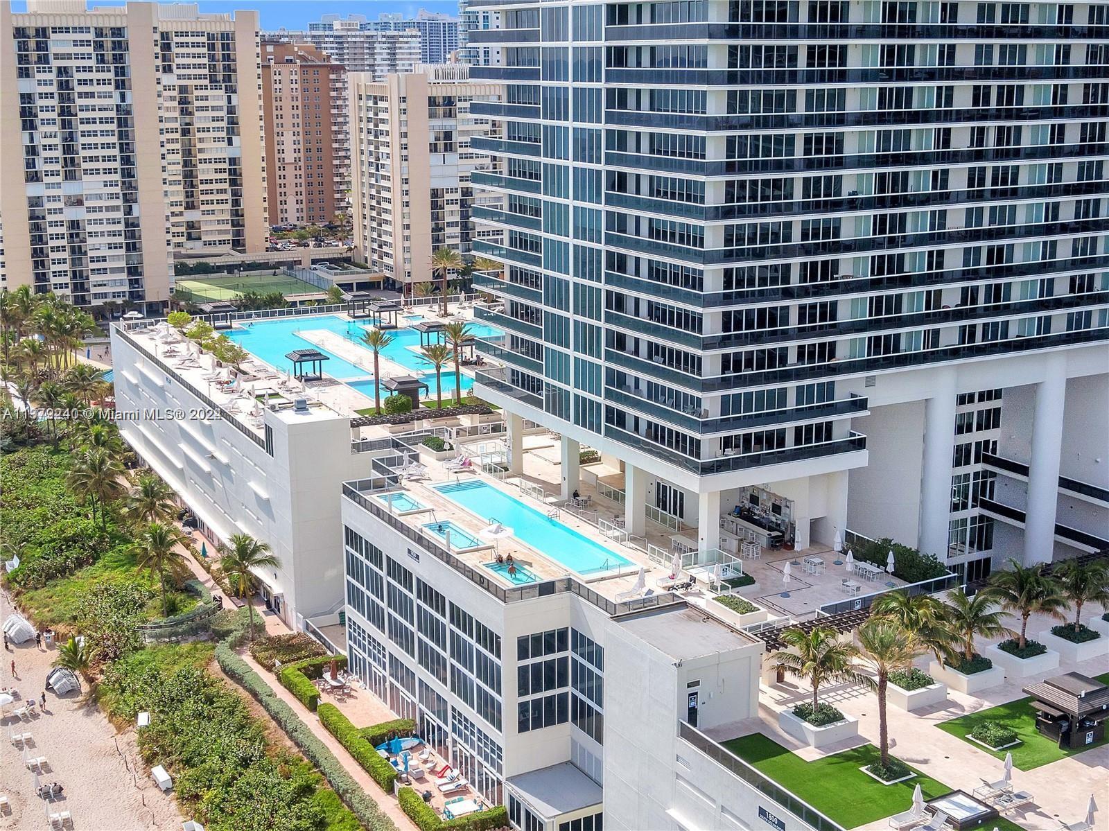 Beach Club T2 - Residential Lease