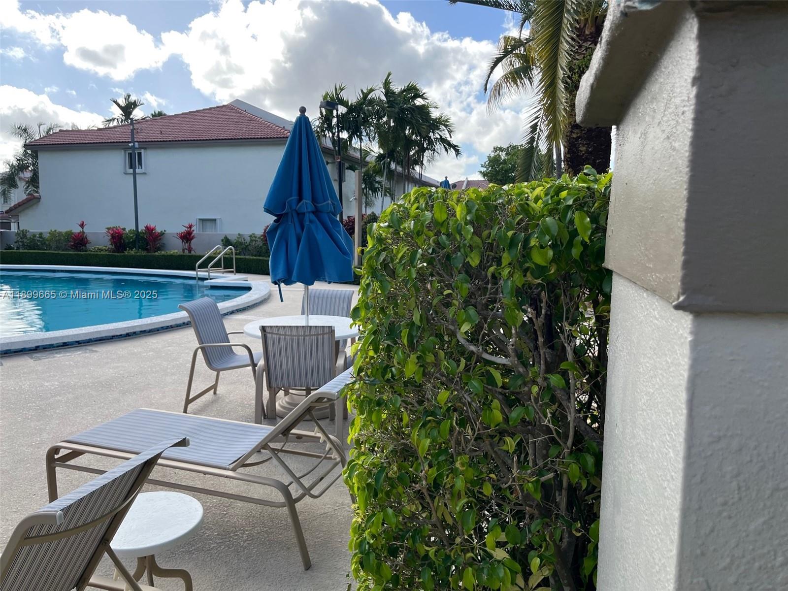 DORAL LANDINGS TOWNHOMES - Residential Lease