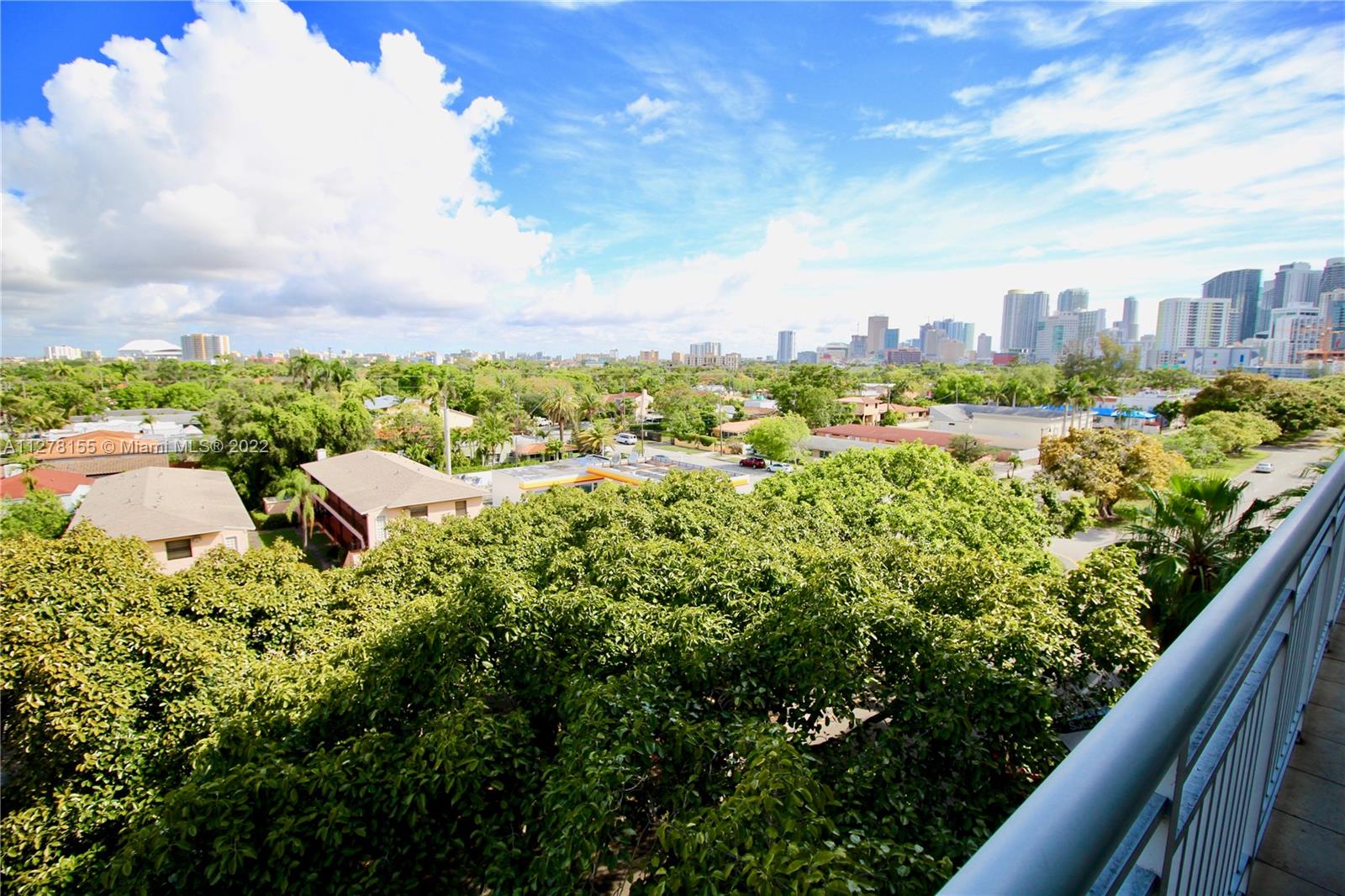 ROADS AT 21ST CONDO - Residential Lease