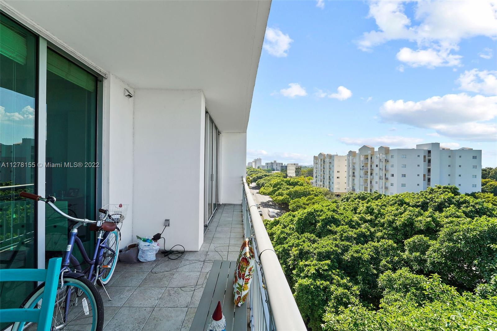 ROADS AT 21ST CONDO - Residential Lease