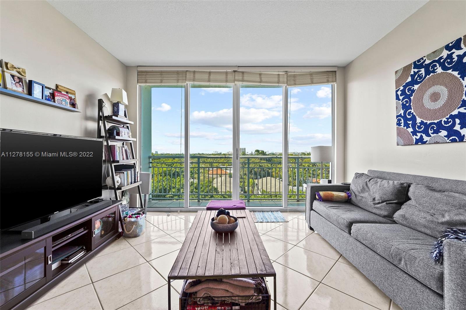 ROADS AT 21ST CONDO - Residential Lease