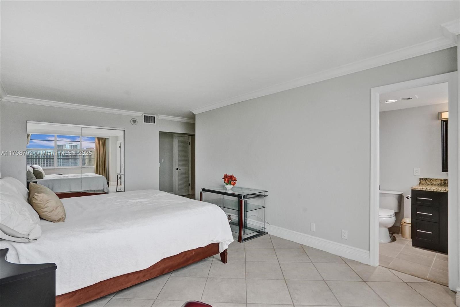 GOLDEN SURF TOWERS CONDO - Residential