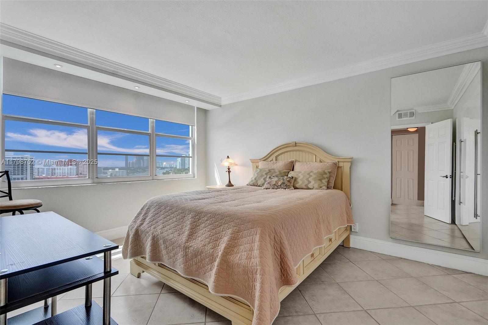 GOLDEN SURF TOWERS CONDO - Residential