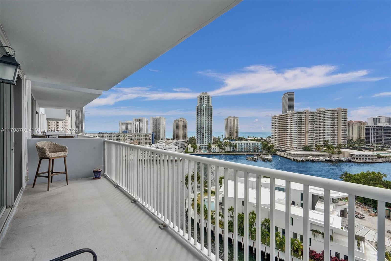 GOLDEN SURF TOWERS CONDO - Residential