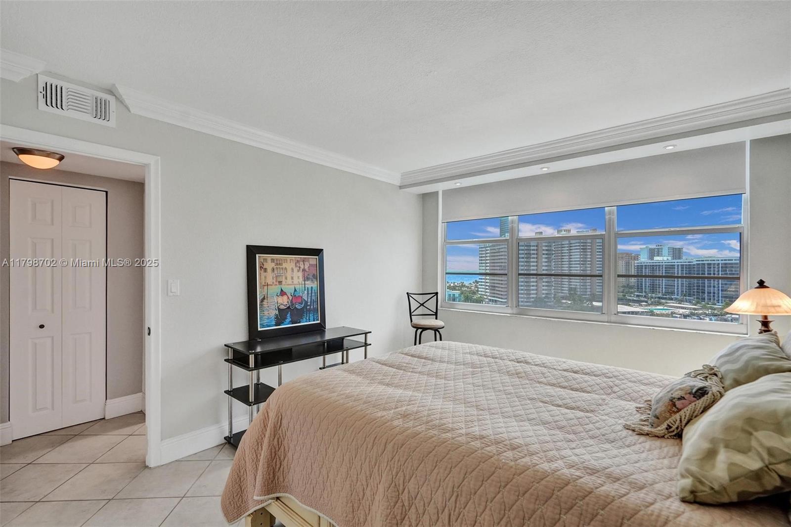 GOLDEN SURF TOWERS CONDO - Residential