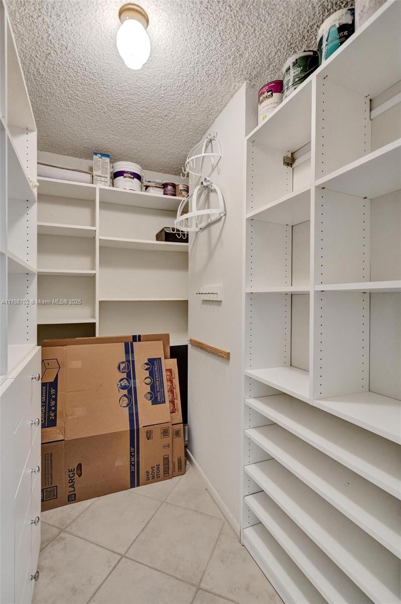 GOLDEN SURF TOWERS CONDO - Residential