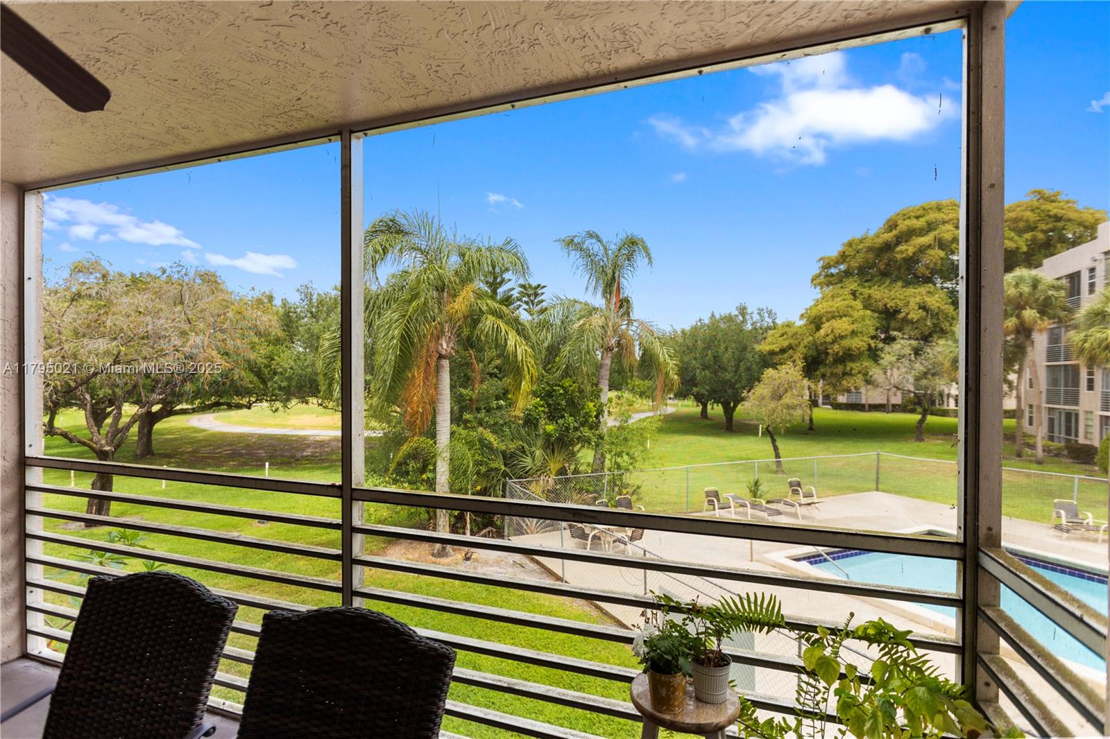 CONDO 5 OF SABAL PALM CON - Residential