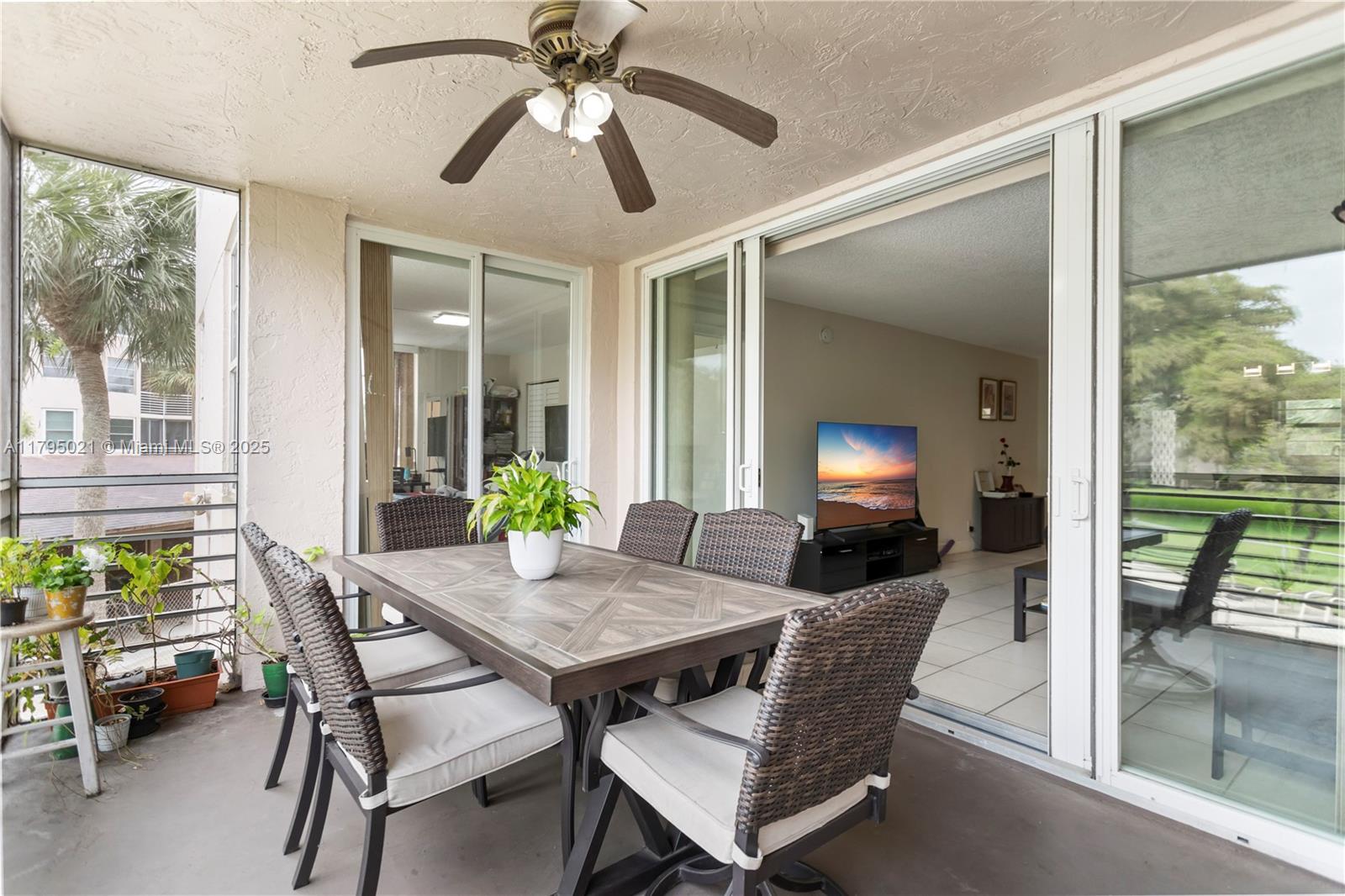 CONDO 5 OF SABAL PALM CON - Residential