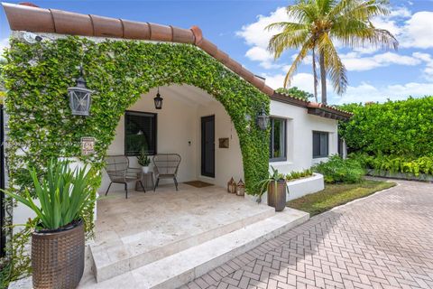 1642 SW 16 St 1 Miami FL 33145