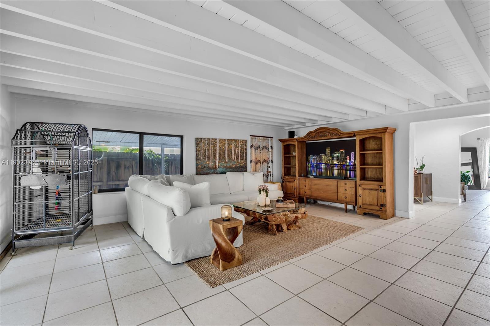 SEVILLE - Residential Lease