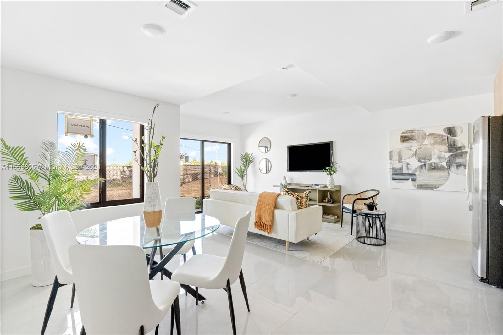 On Grandville - Residential