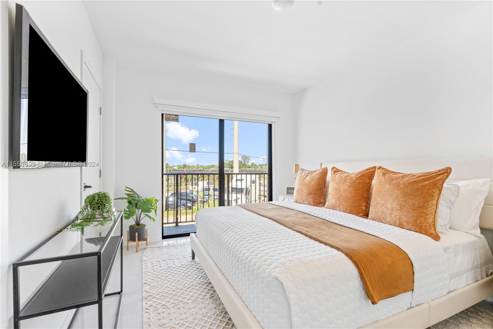 On Grandville - Residential