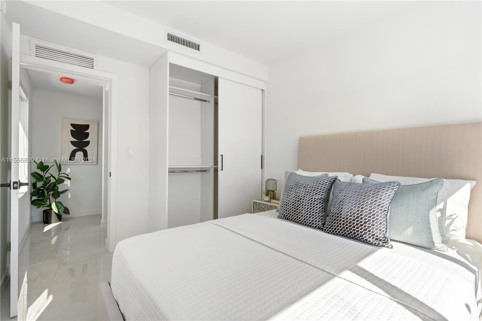 On Grandville - Residential