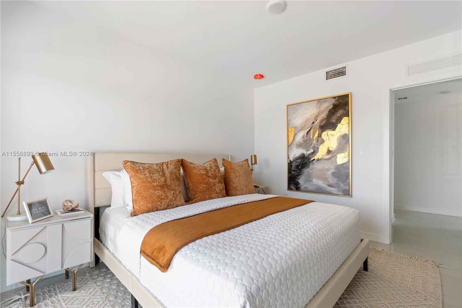 On Grandville - Residential