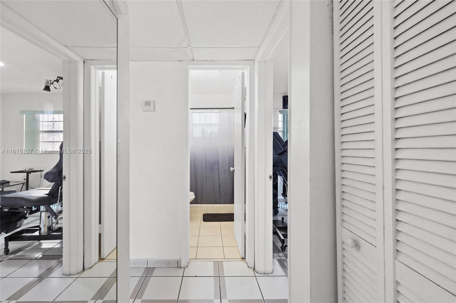 GROVE GARDENS CONDO - Residential