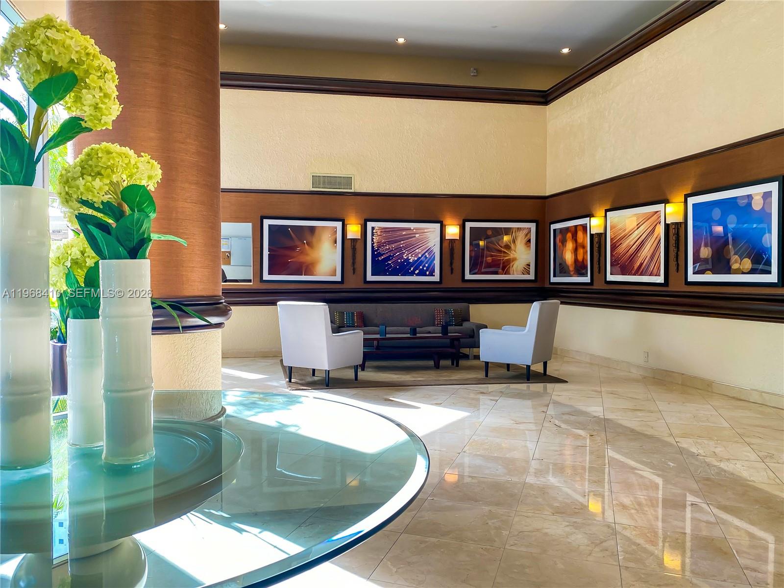 MYSTIC POINTE TOWER 600 C - Residential