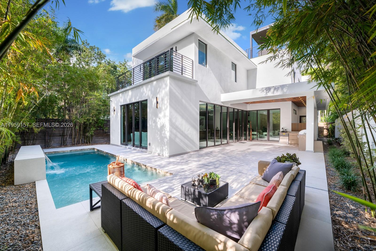 SUNSHINE FRUITS CO - Residential