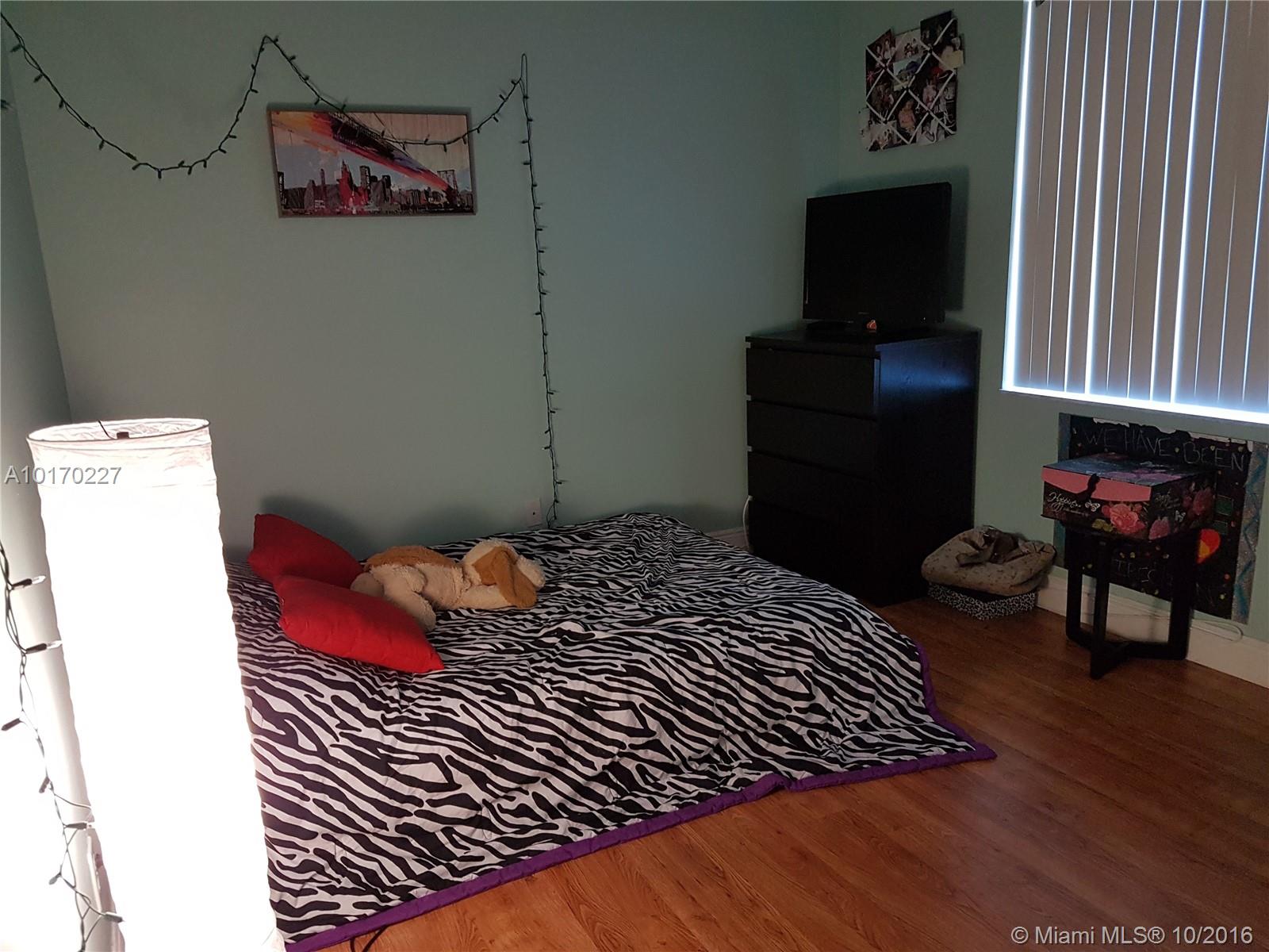 Emerald Courts - Opal Cre - Residential Lease