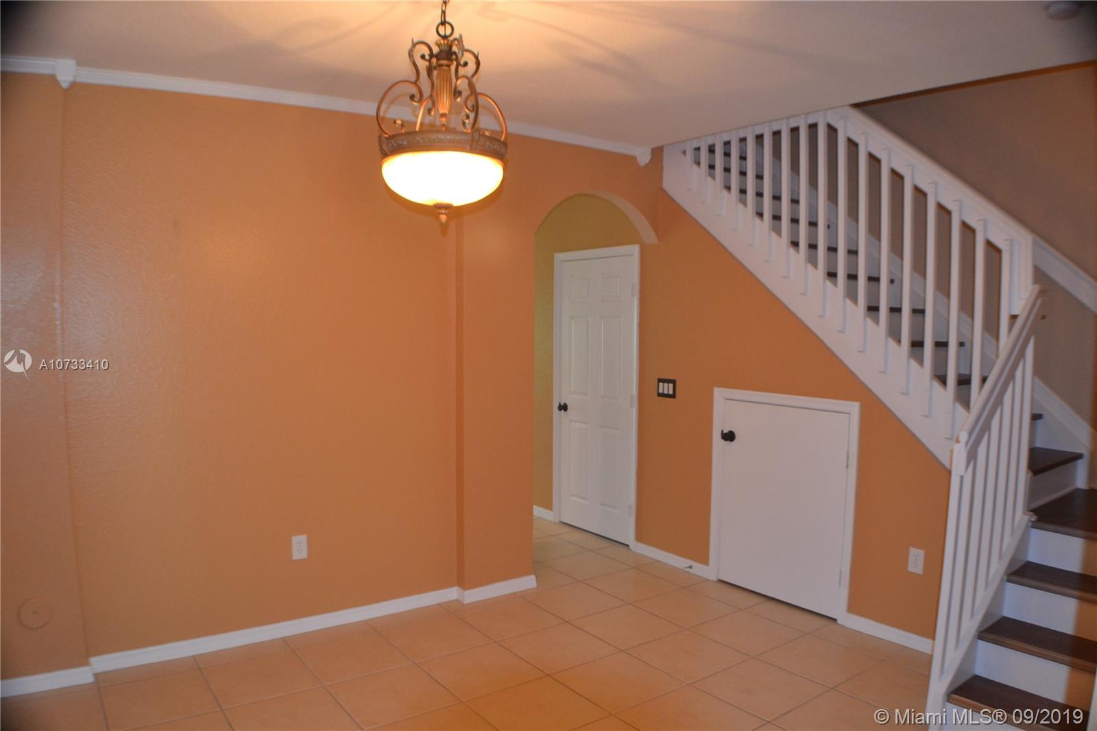 CAMBRIDGE PARK - Residential Lease