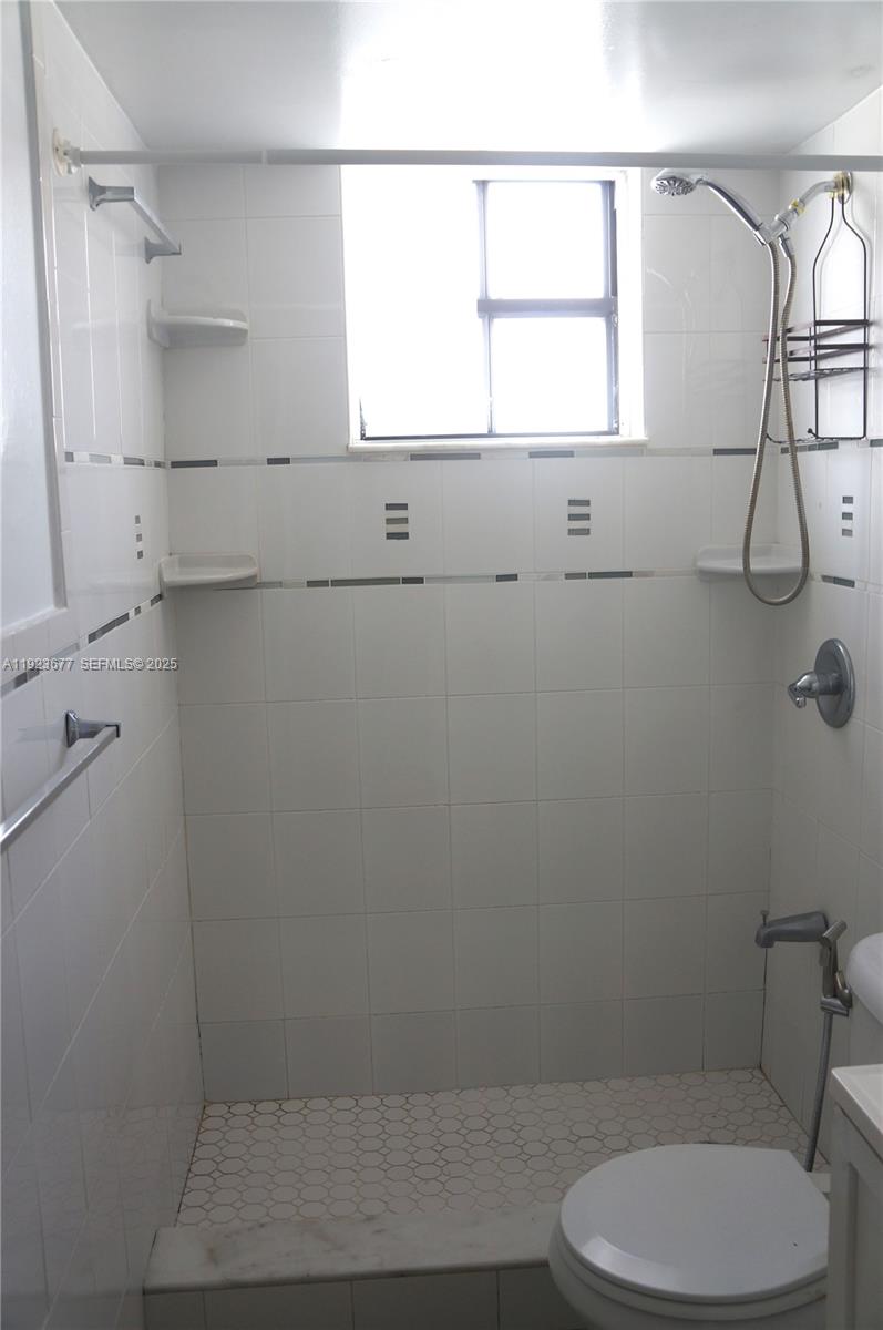 INTERNATIONAL PRINCESS CO - Residential Lease