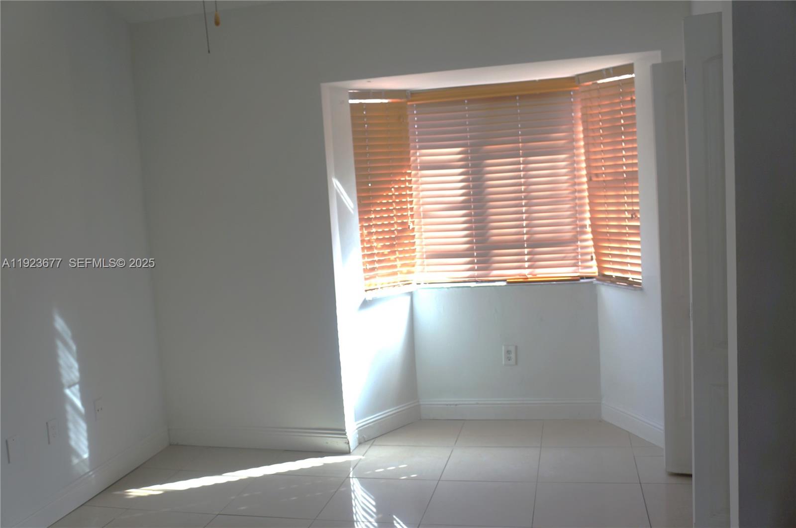 INTERNATIONAL PRINCESS CO - Residential Lease