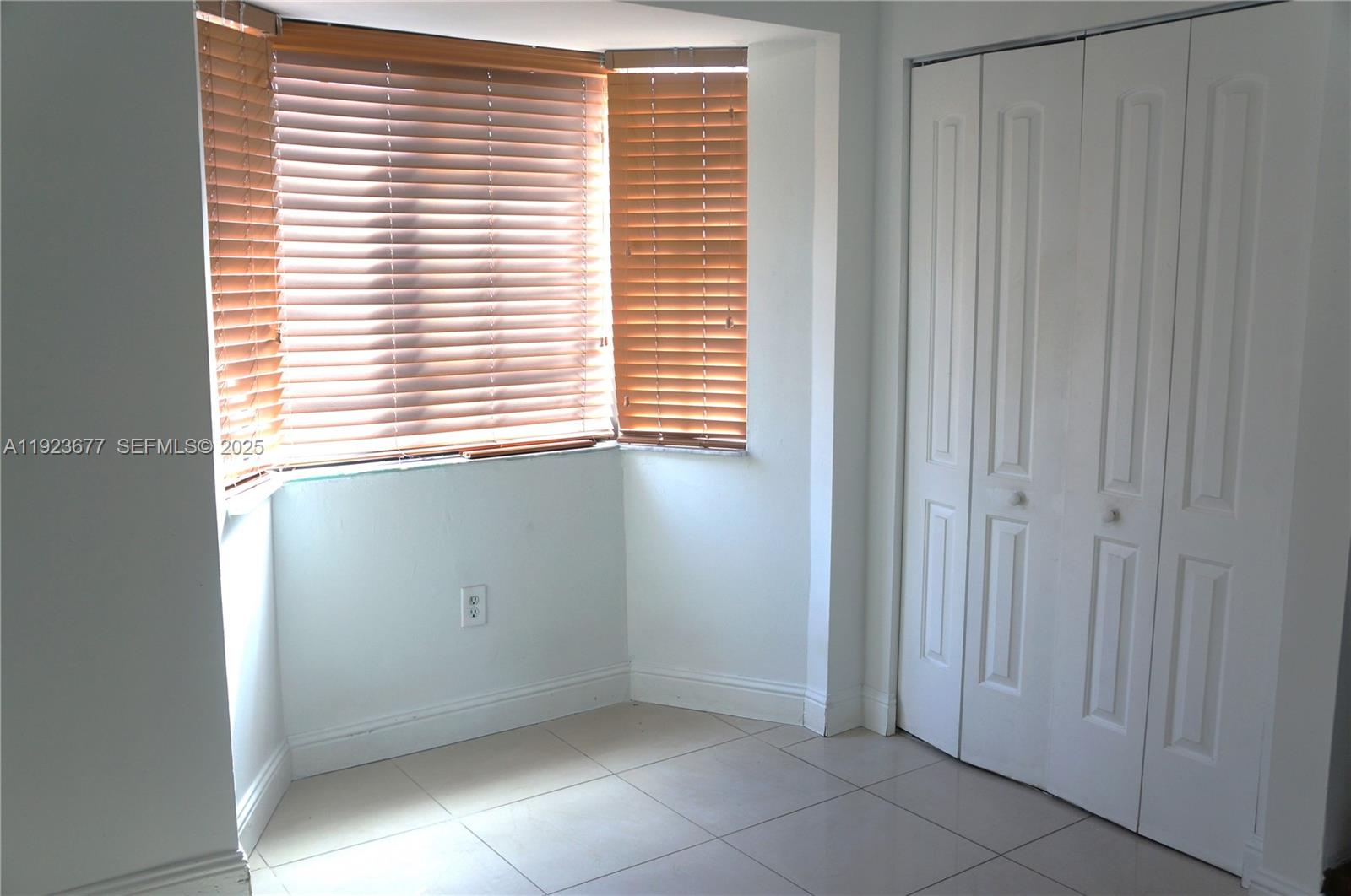 INTERNATIONAL PRINCESS CO - Residential Lease